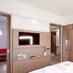 Otel Novotel