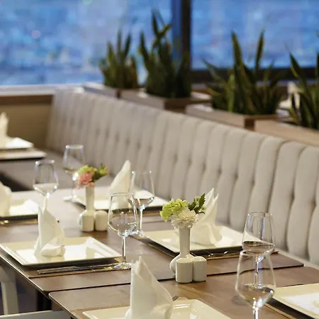 诺富特科尼亚酒店 酒店 5*