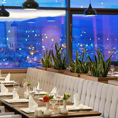 诺富特科尼亚酒店