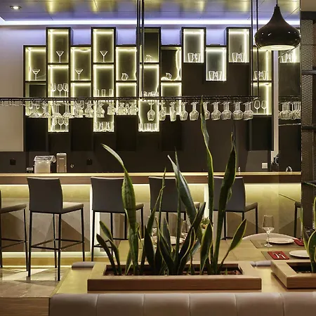 Novotel Hotel