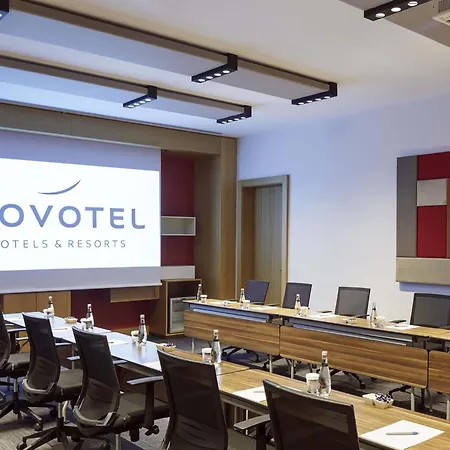 酒店 诺富特科尼亚酒店