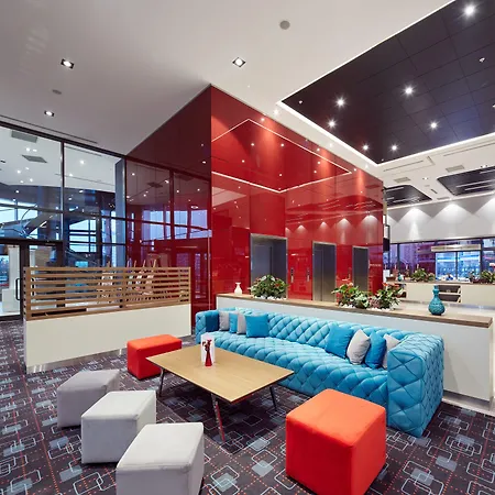 诺富特科尼亚酒店 5*