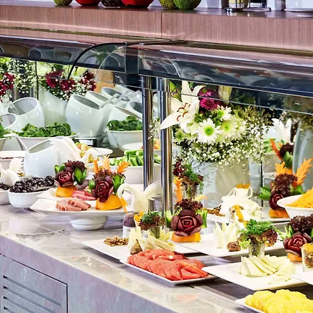 诺富特科尼亚酒店 酒店