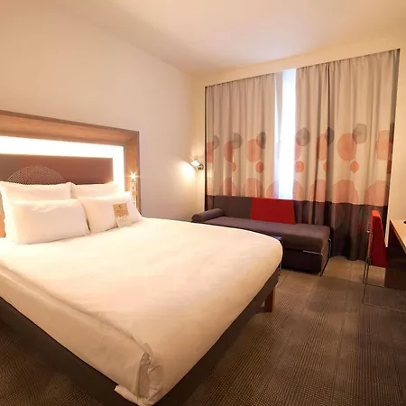 Otel Novotel 5*